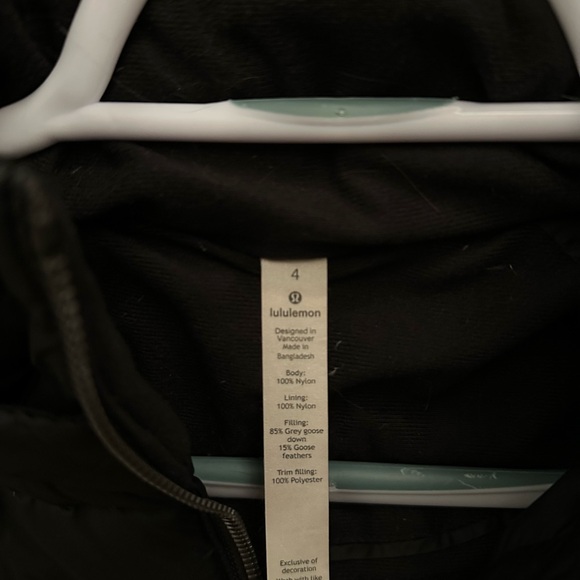 Lululemon Brave The Cold Jacket - Picture 9 of 9